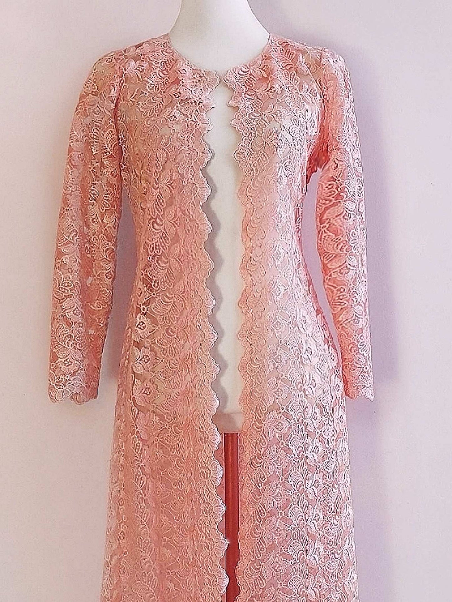 Vintage 1960s Peach Lace House Coat Dressing Gown Evening Retro - Size 12