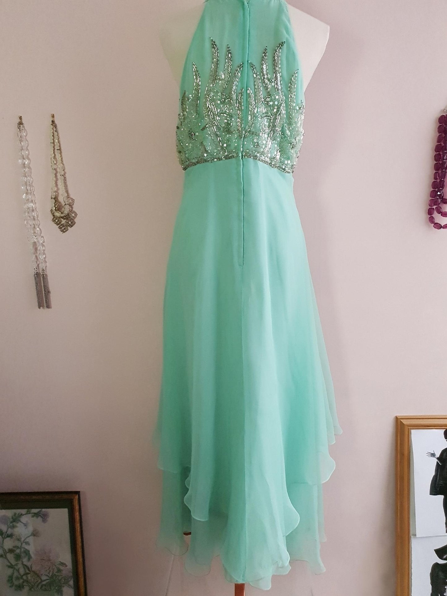 Beautiful 1970s Mint Chiffon Beading Evening Gown Cocktail Dress & Cape - Size 16