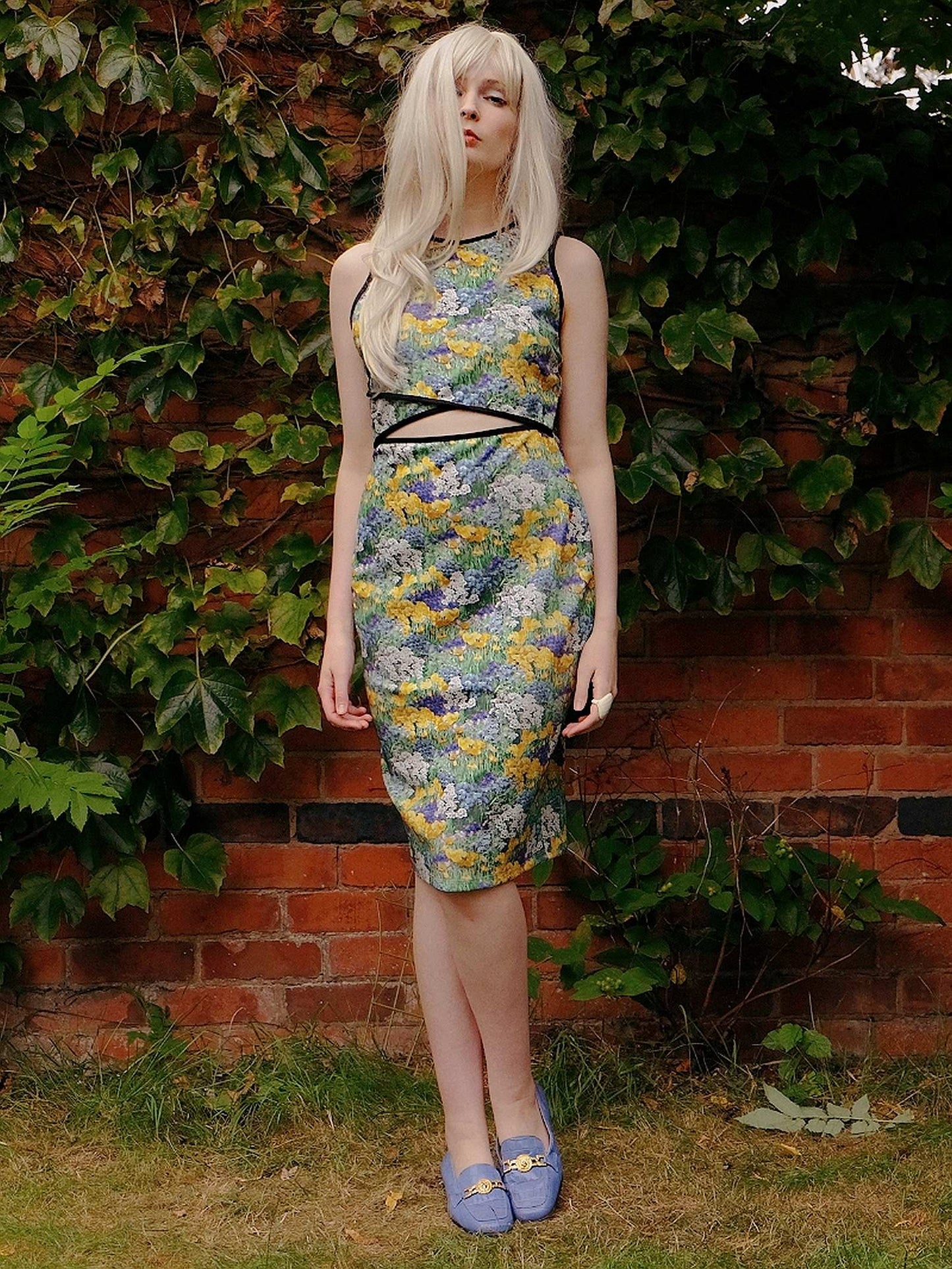 Vintage Floral Cut Out Dress 1970s Retro Flower Midi Sleeveless- Size 14