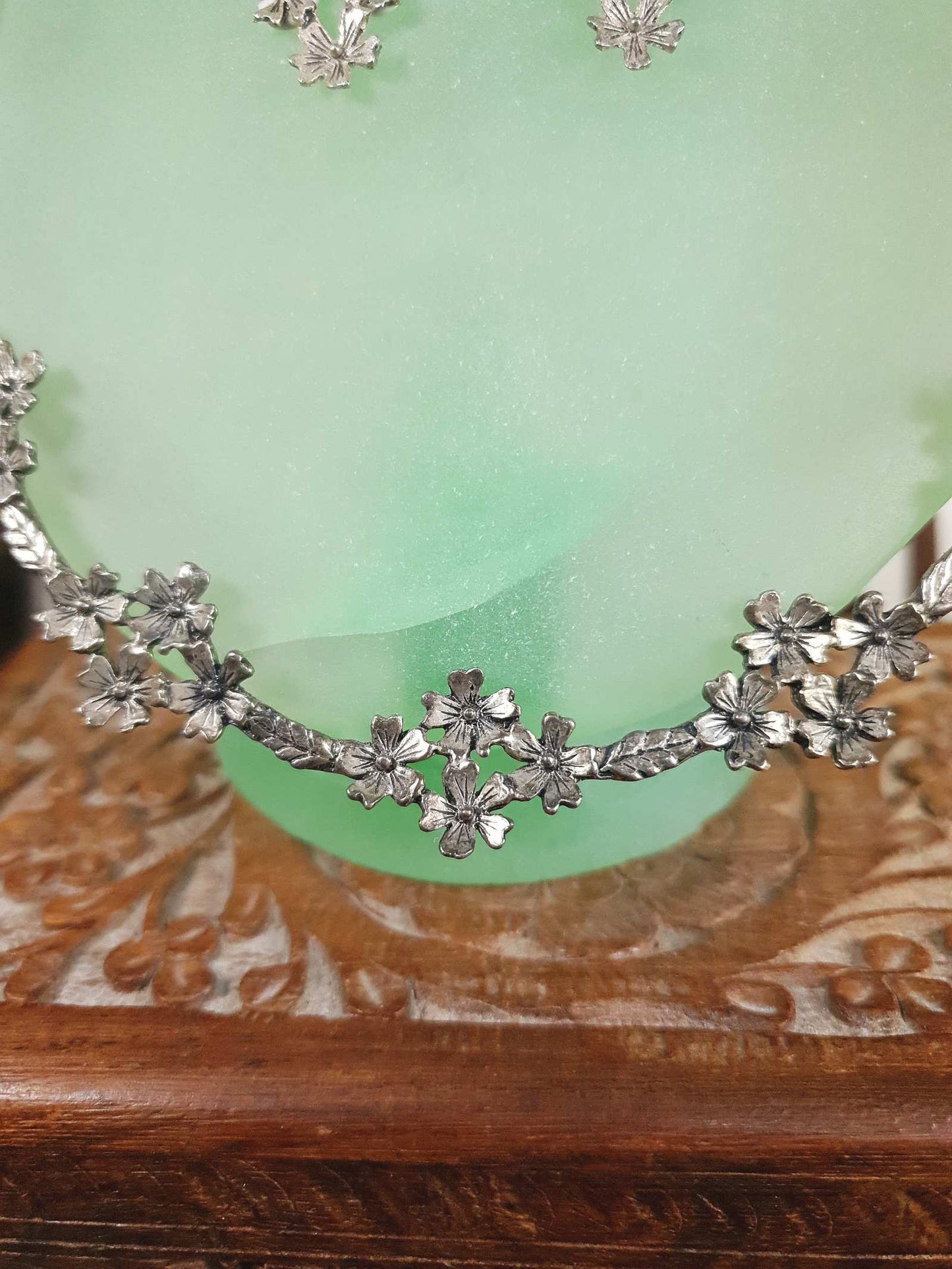 Vintage Silver Tone Flower Necklace 1970s Retro Floral Demi Parure Jewellery Set
