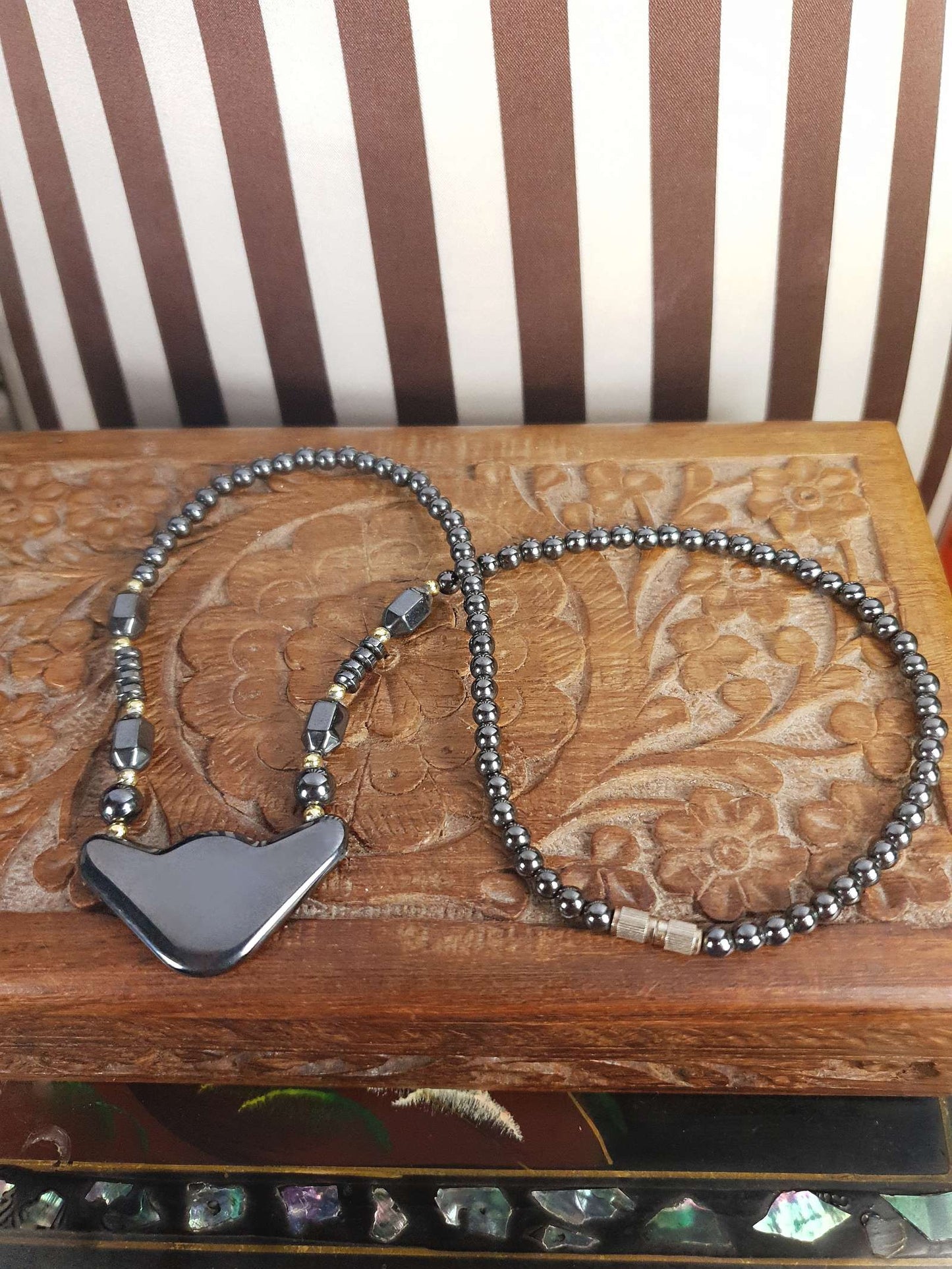 1980s Vintage Hematite Gemstone Necklace Dark Grey