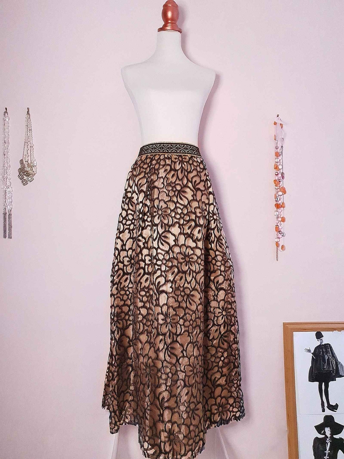 Elegant 1980s Floral Organza and Bronze Satin Layered Maxi Evening Skirt - Size 8/10/12