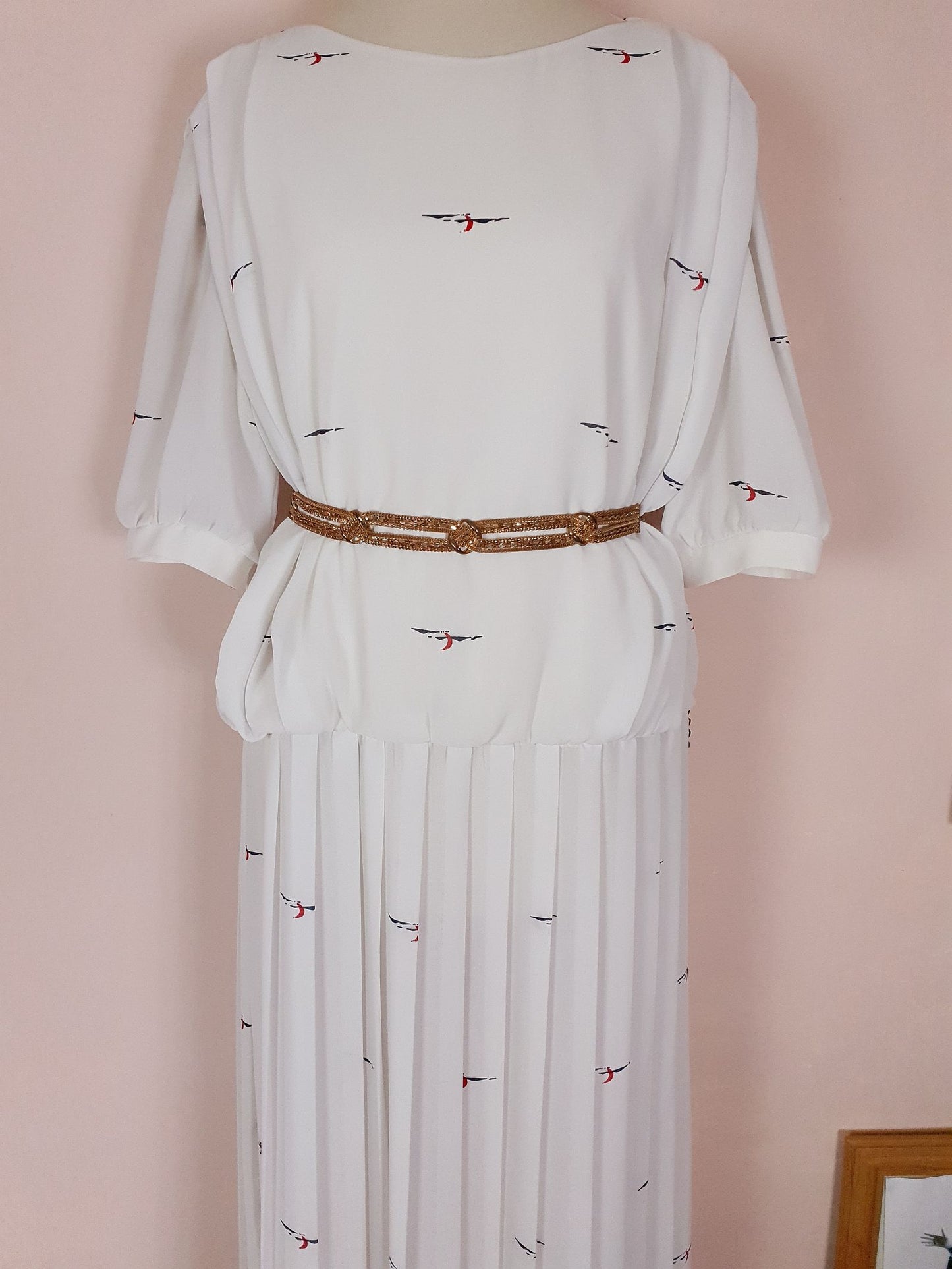 Vintage White Chiffon Pleated Dress 1980s Midi - Size 16/18 Abstract Print