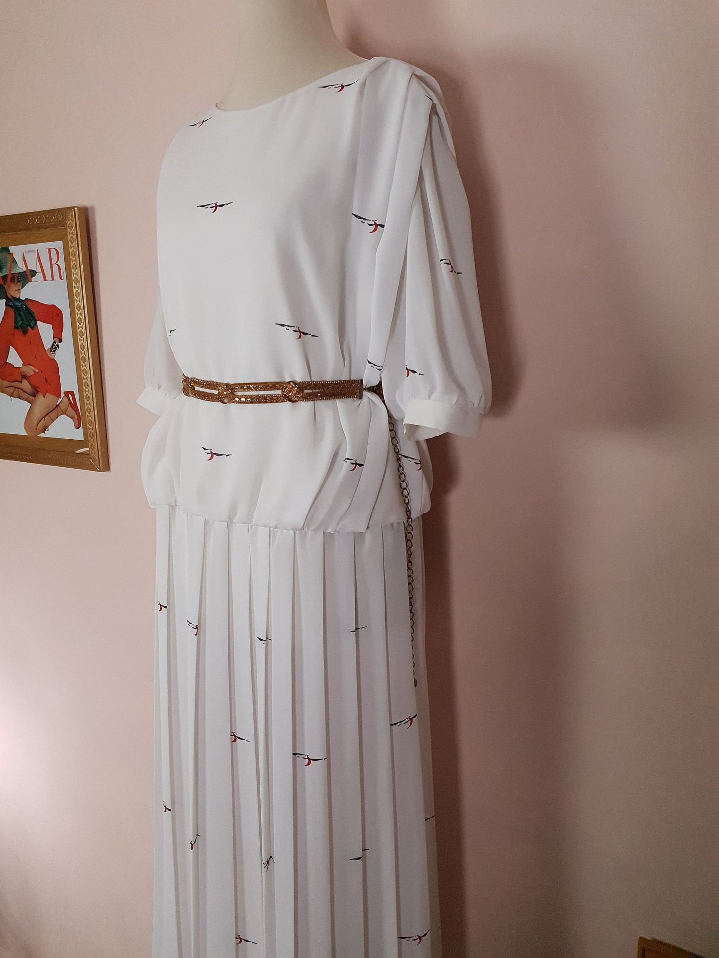 Vintage White Chiffon Pleated Dress 1980s Midi - Size 16/18 Abstract Print