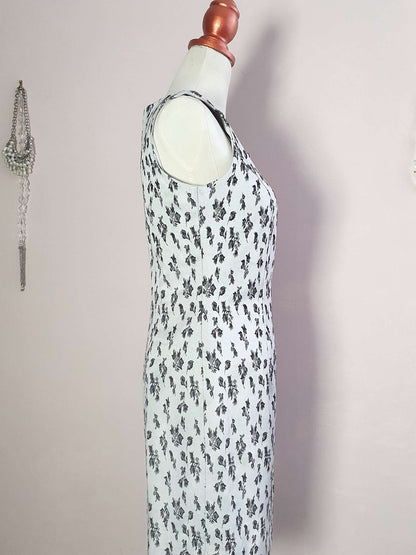 1980s Vintage Floral Pale Grey Shift Classic Dress - Size 10