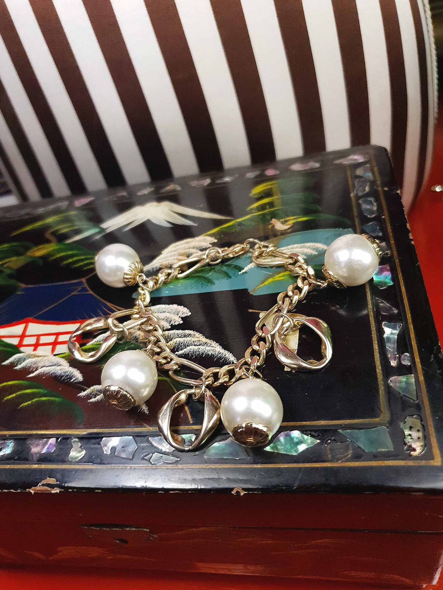 Vintage White Glass Pearl Charm Bracelet 90s