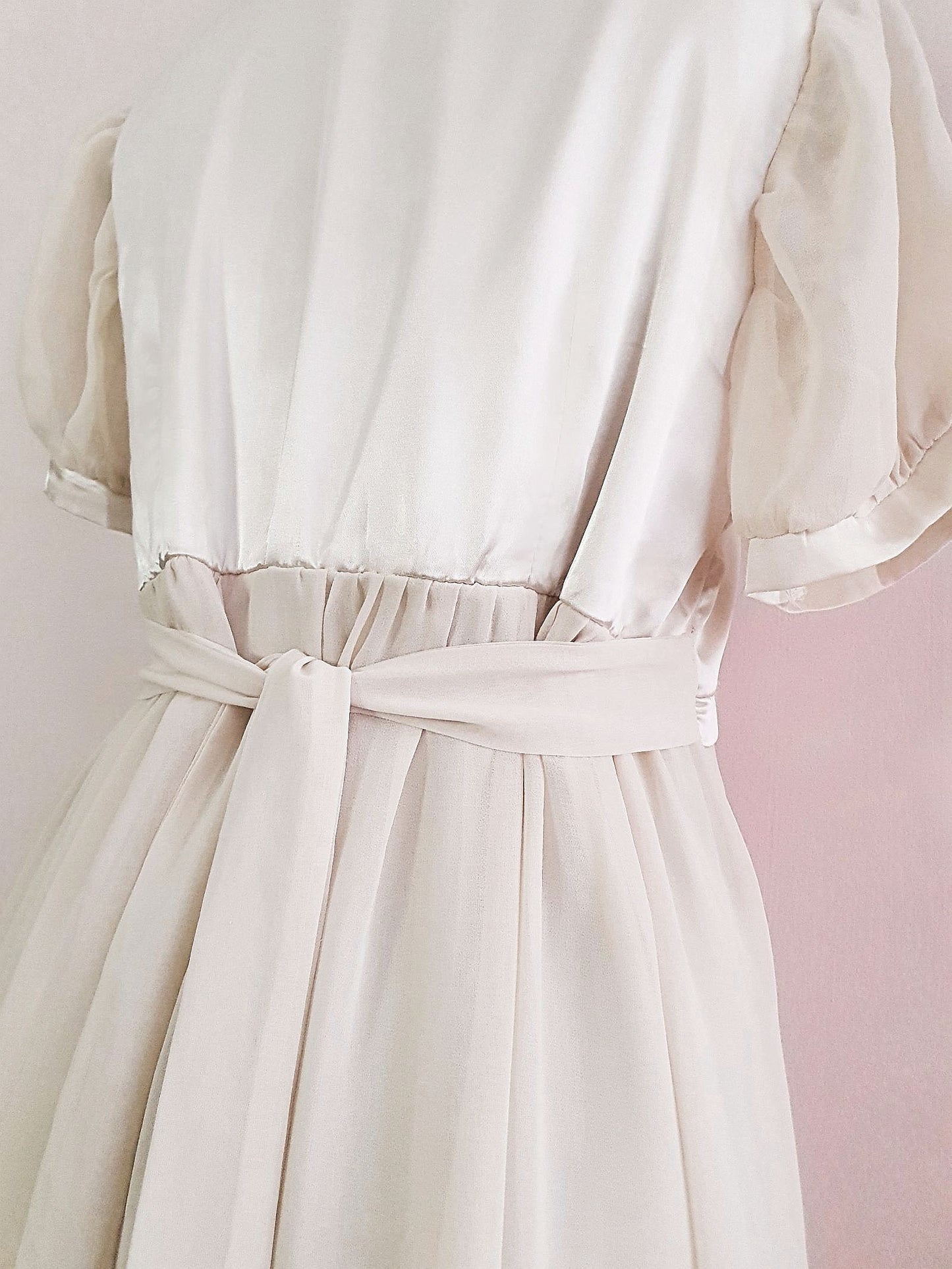 Vintage Cream Silk Satin & Chiffon Dress - Size 12