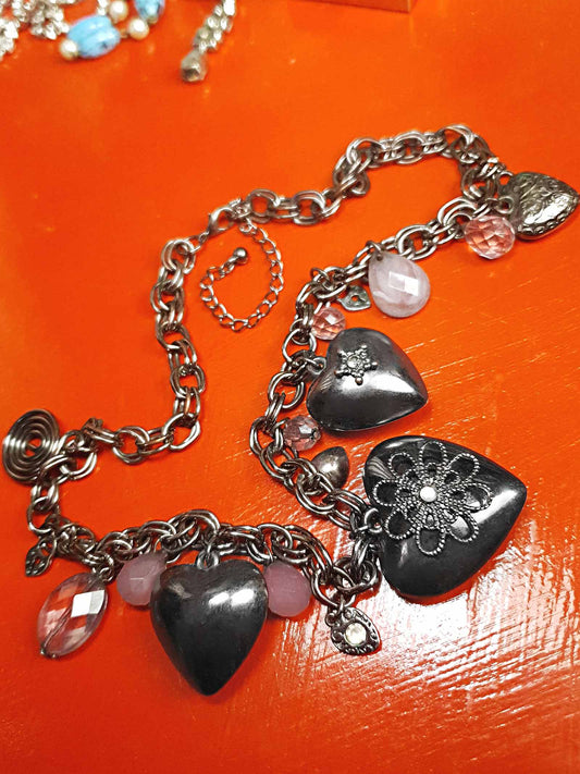 90s Vintage Gunmetal Boho Charm Heart Necklace
