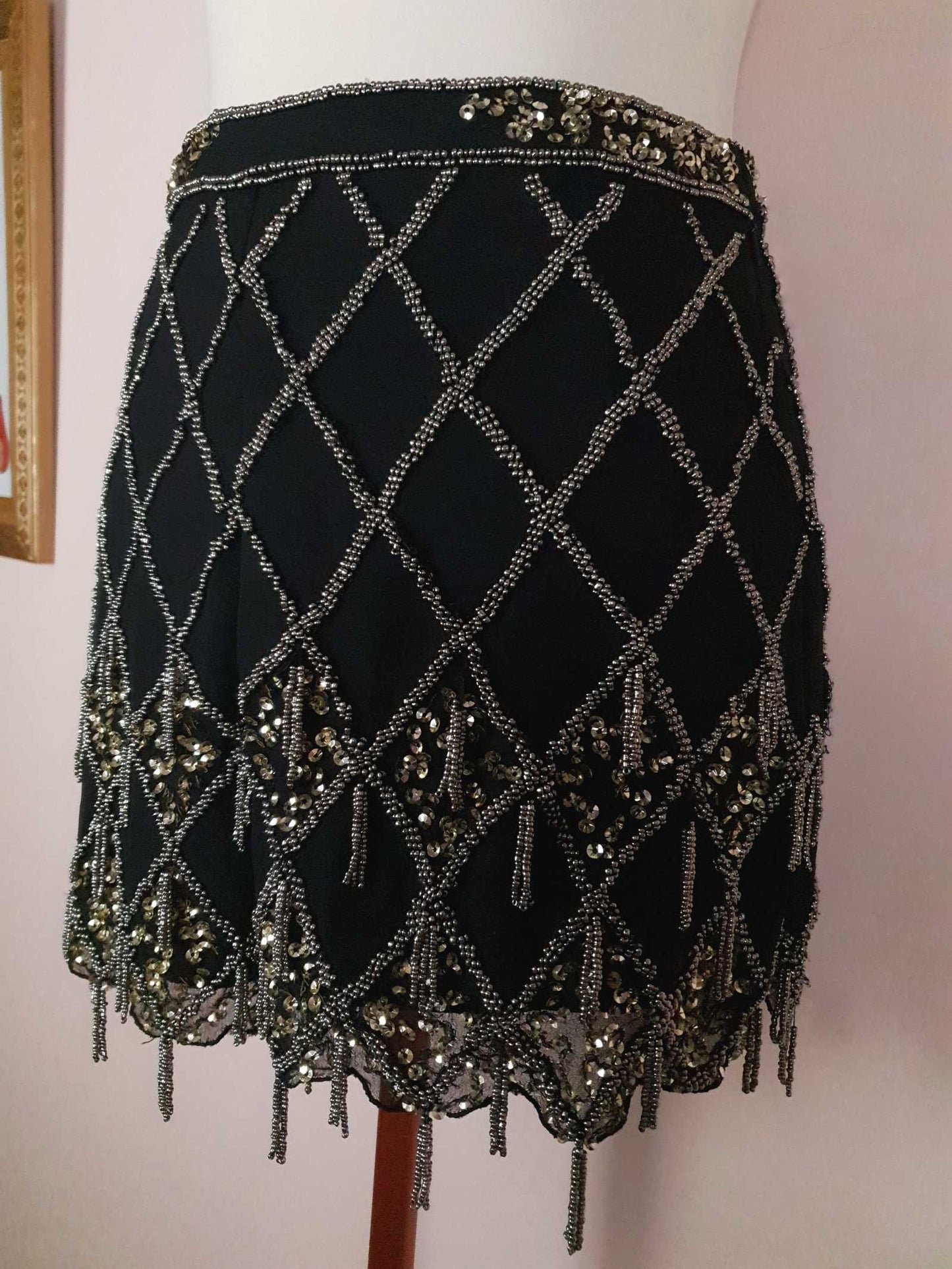 Pre-Owned Black Chiffon Sequin Shorts - Size 8