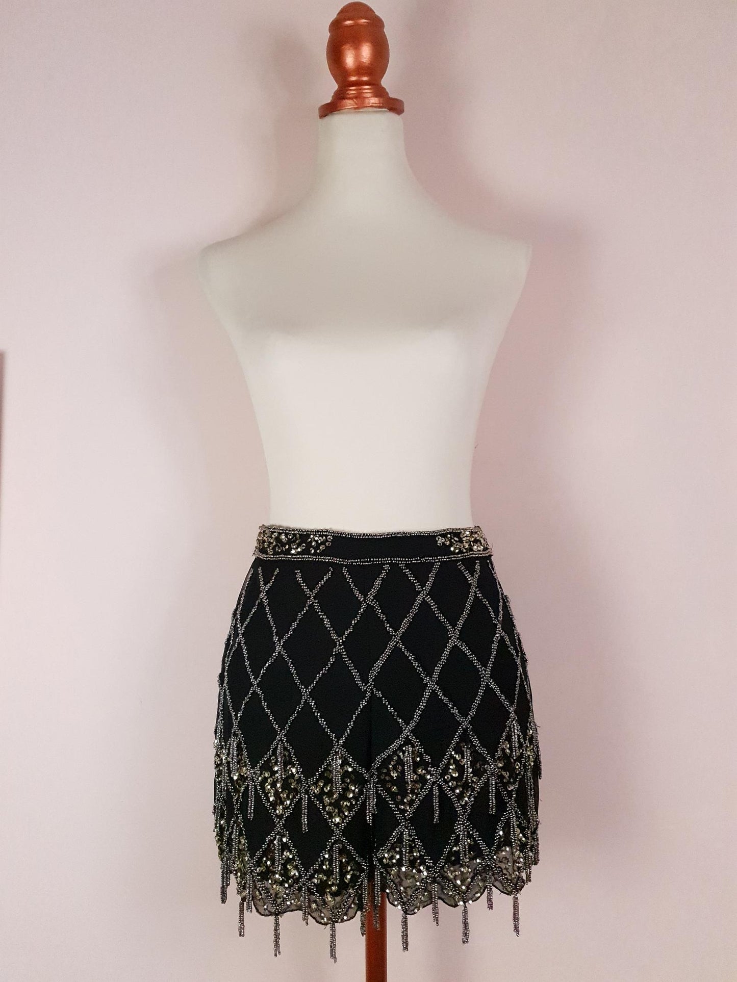 Pre-Owned Black Chiffon Sequin Shorts - Size 8