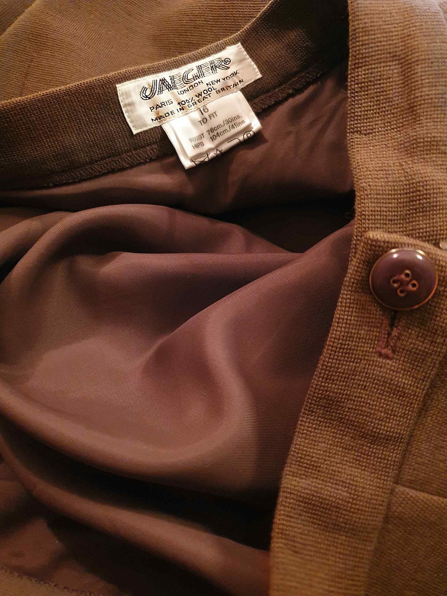 English Classics - 1980s Vintage Brown Jaeger Wool Skirt - Size 16