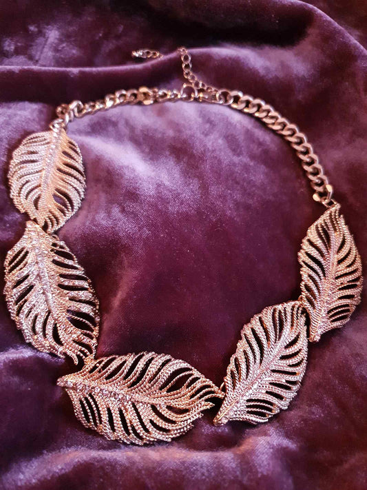 Pre-Loved Y2K Fabulous Diamante Sculptured Leaf Necklace