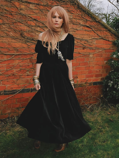 English Classics - Laura Ashley Vintage 1980s Black Velvet Dress - Size 10