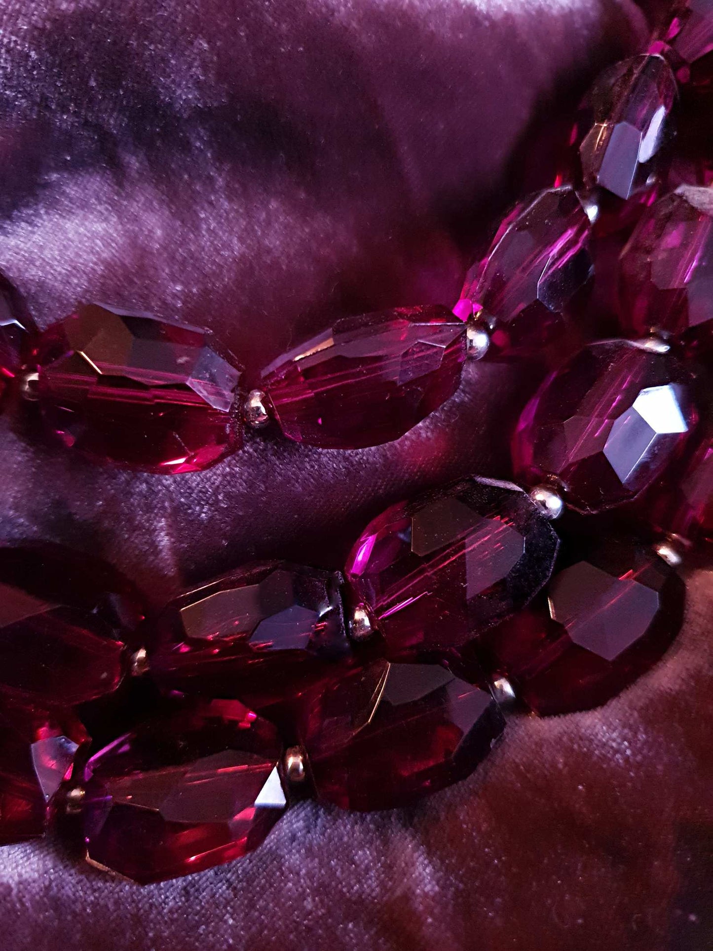Gorgeous Vintage 1990s Chunky Purple Wine Bead Three Layered Necklace