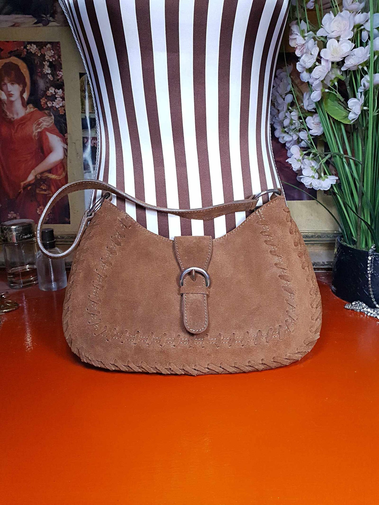 LK Bennett Tan Suede Leather Shoulder Bag Hobo Handbag - Pre-Owned Boho