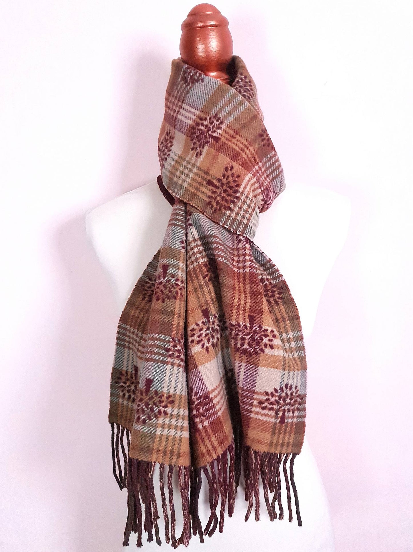 English Classics - Beautiful Pre-Loved Mulberry Tartan Plaid Merino Wool and Cashmere Scarf