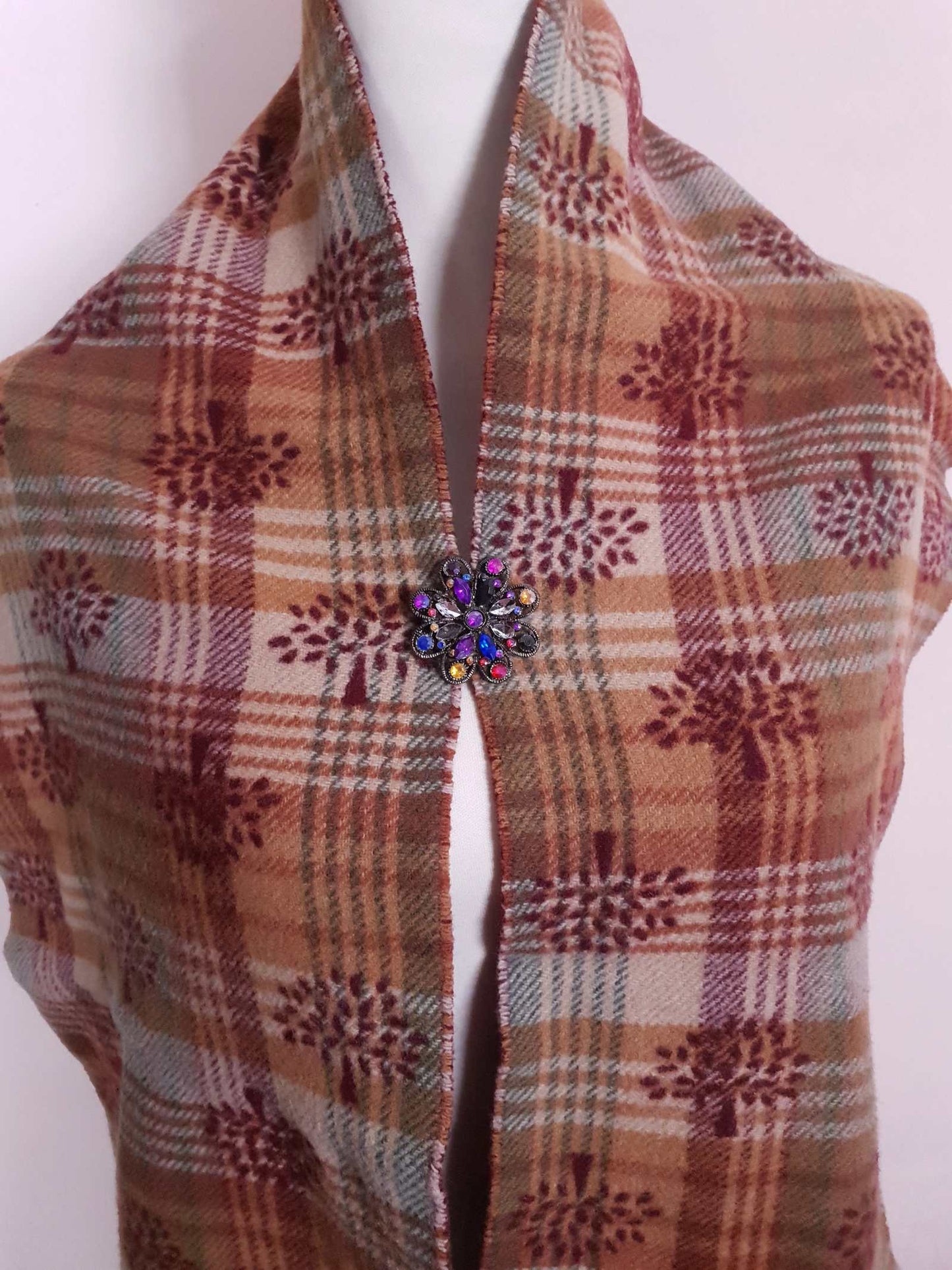 English Classics - Beautiful Pre-Loved Mulberry Tartan Plaid Merino Wool and Cashmere Scarf