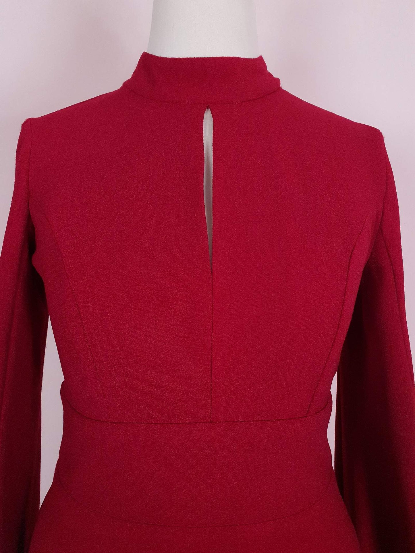 Pre-owned Red Dress Bell Sleeves Size 6 Knee Length