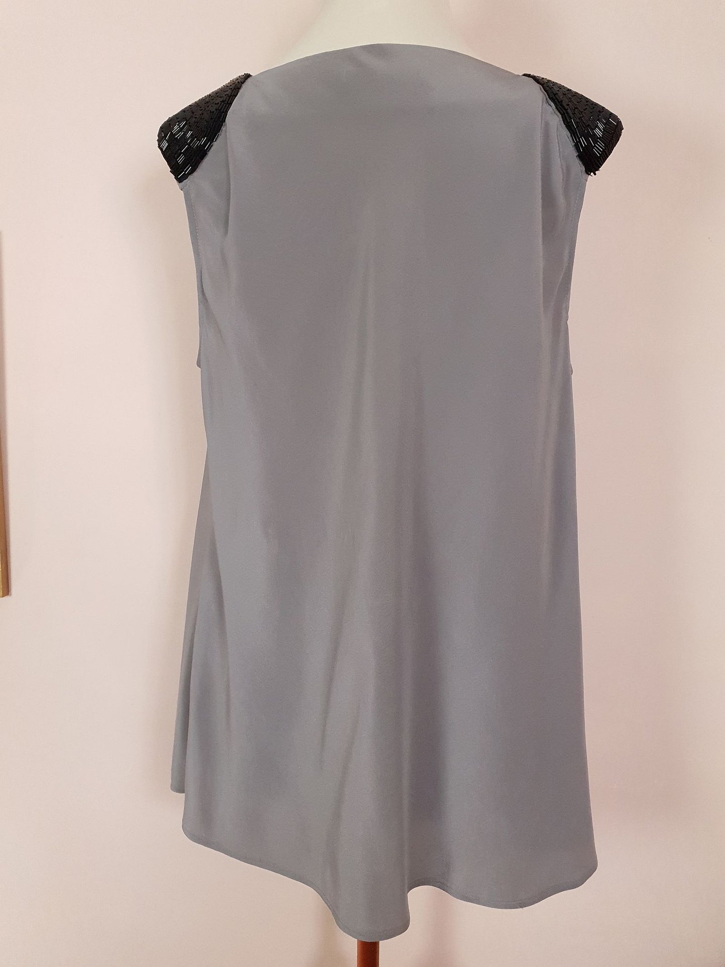 Pre-owned Kenneth Cole Grey Silk Top Beaded Evening Size 14 Draped