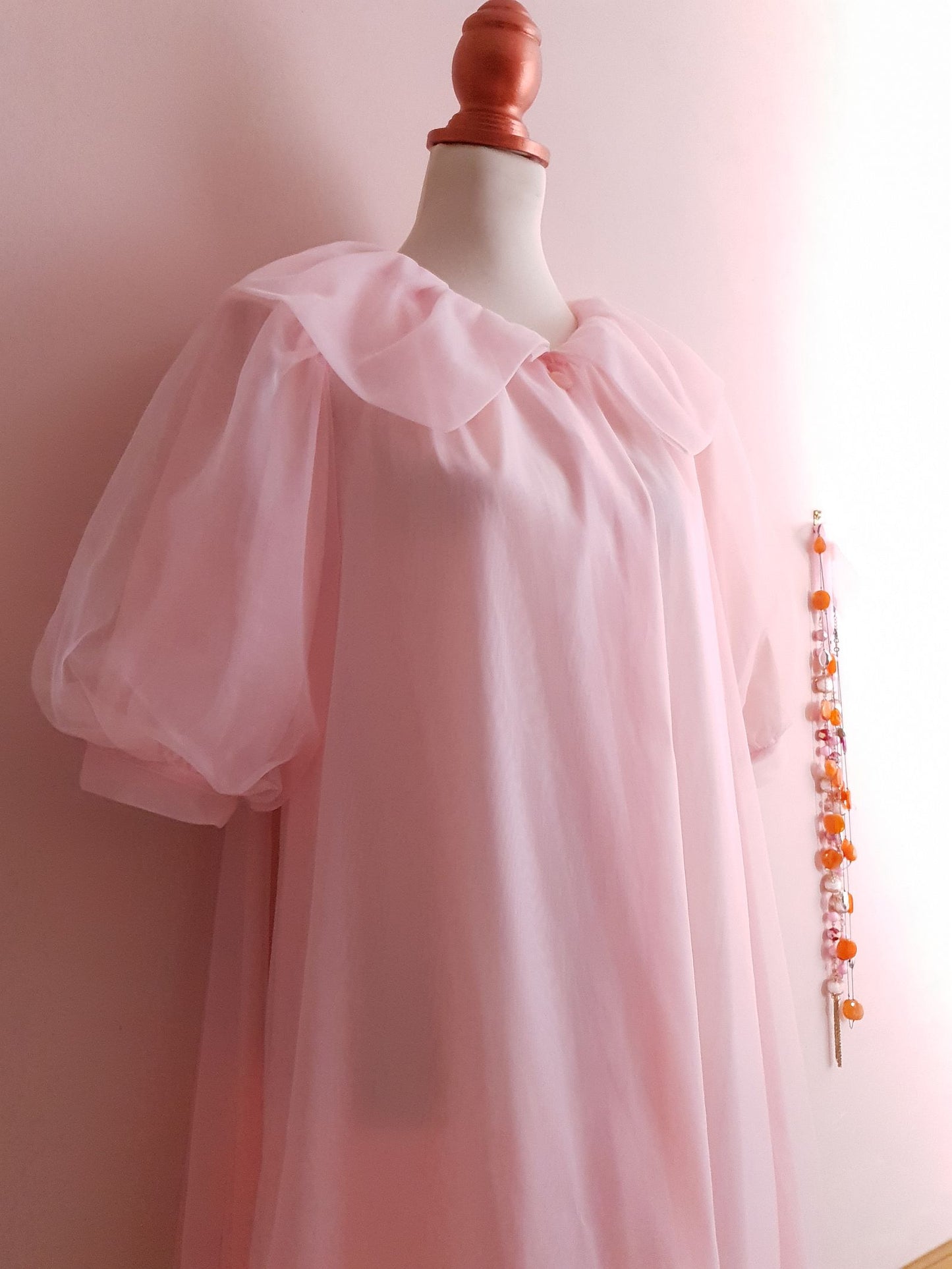 Boudoir Glamour 1960s Vintage Pale Pink Chiffon Dressing Gown Robe