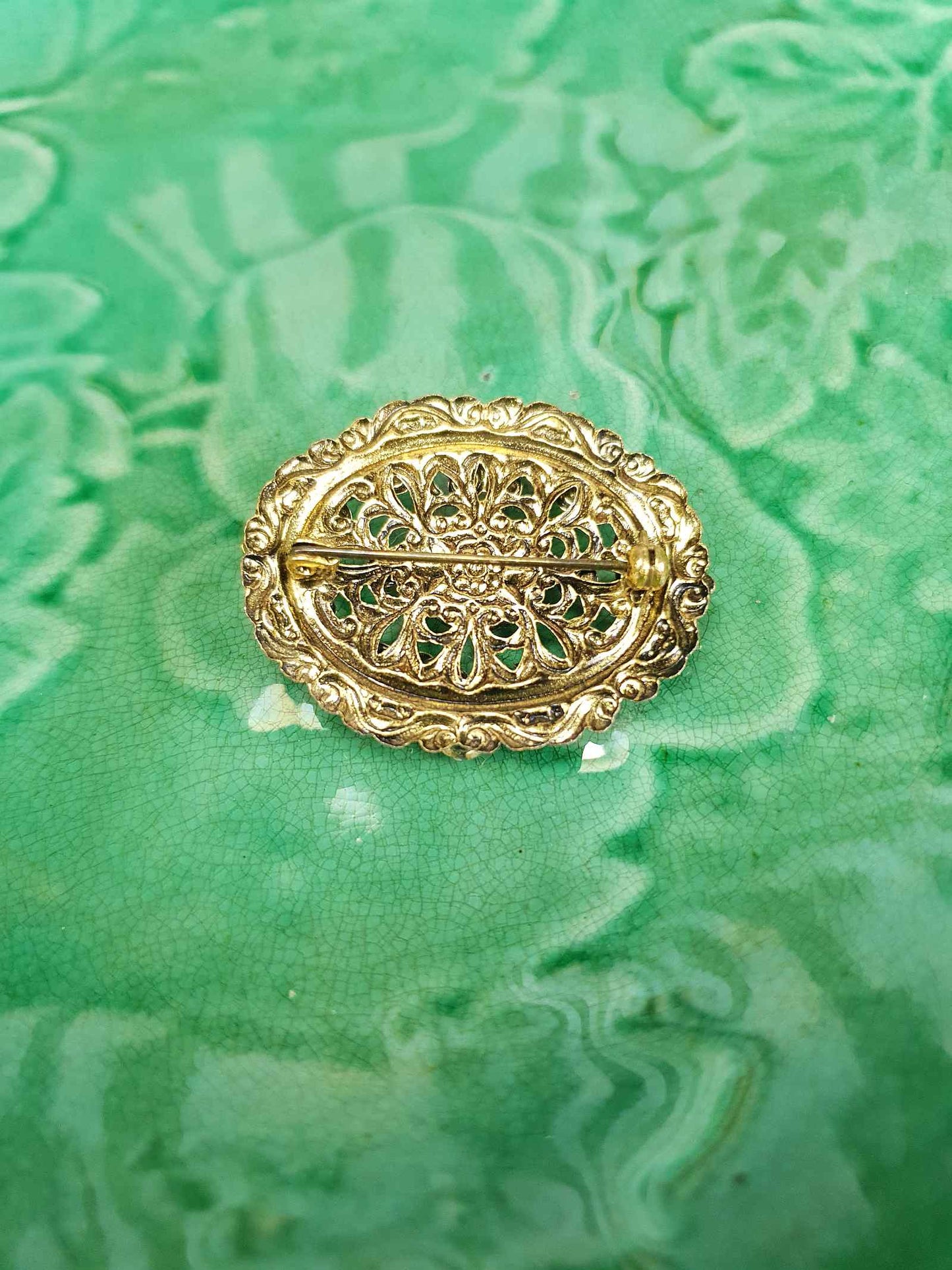 Vintage 1940s Czech Filigree Blue Rhinestone Brooch