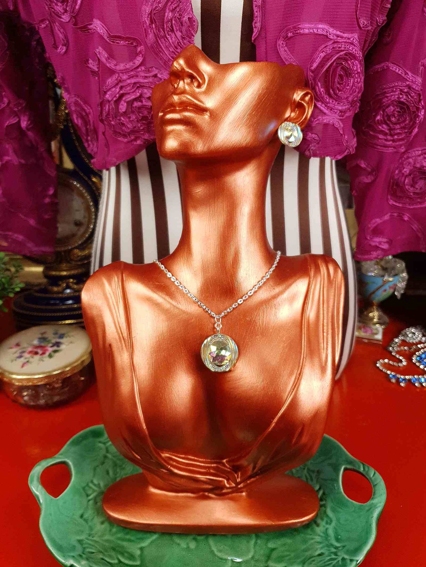 Vintage Aurora Borealis Resin Necklace Earrings Set Y2K