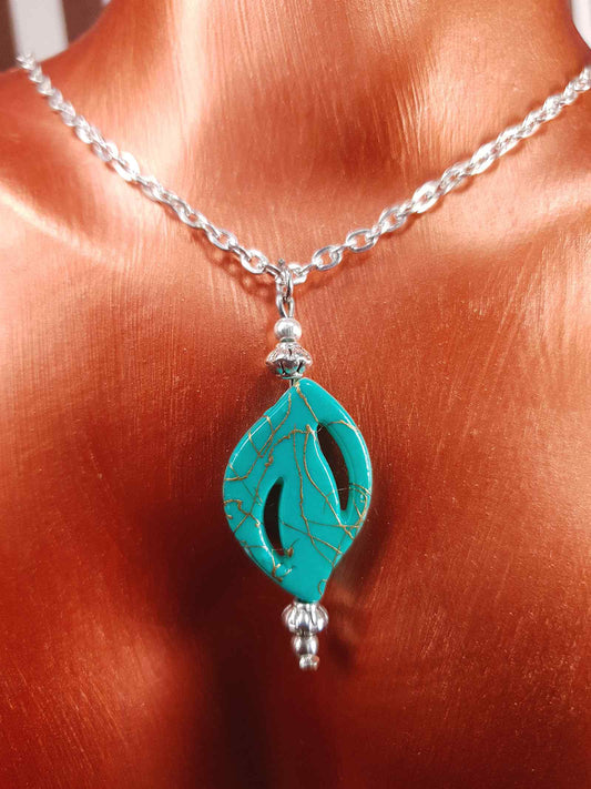 Vintage Y2K Turquoise Resin Necklace Earring Set