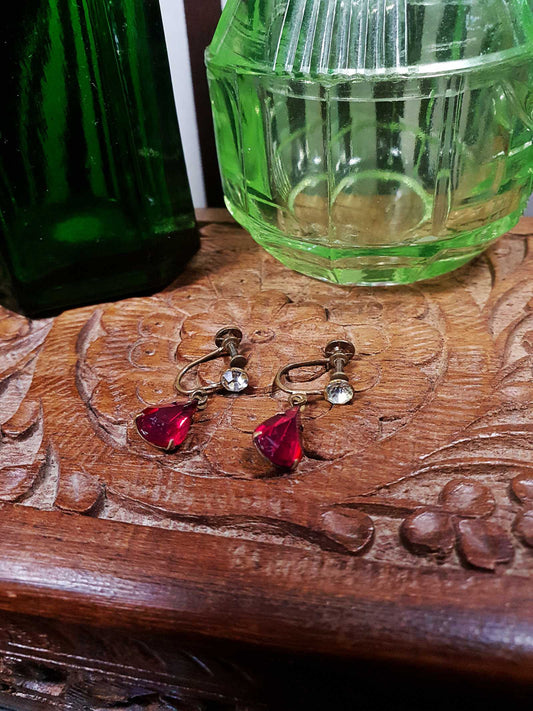 Vintage 1940s Red Rhinestone Earrings Dangle Teardrop Screw Back Brass