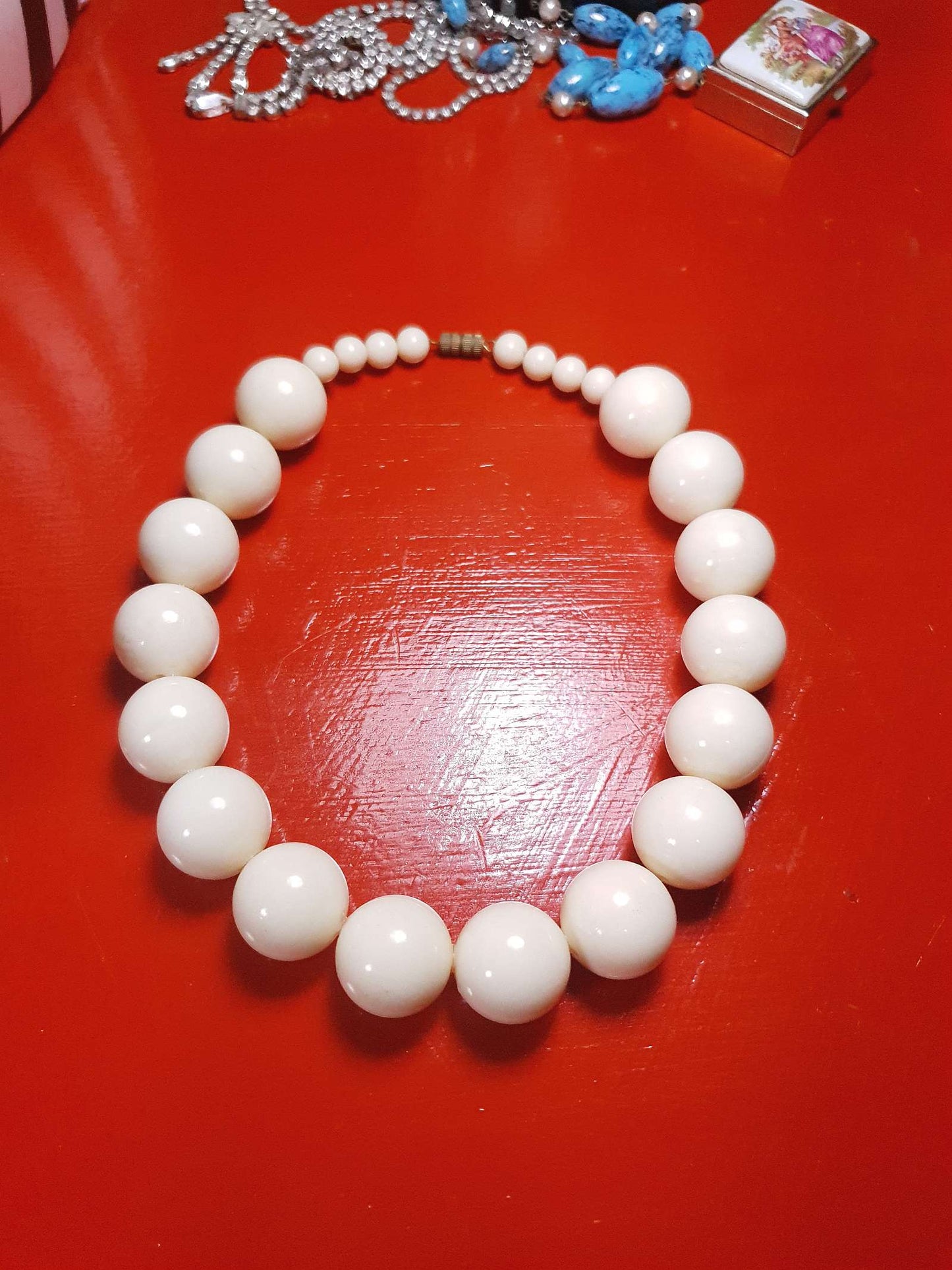 Vintage 1950s Chunky Cream Bead Choker Necklace 15.5" Retro Mid-Century