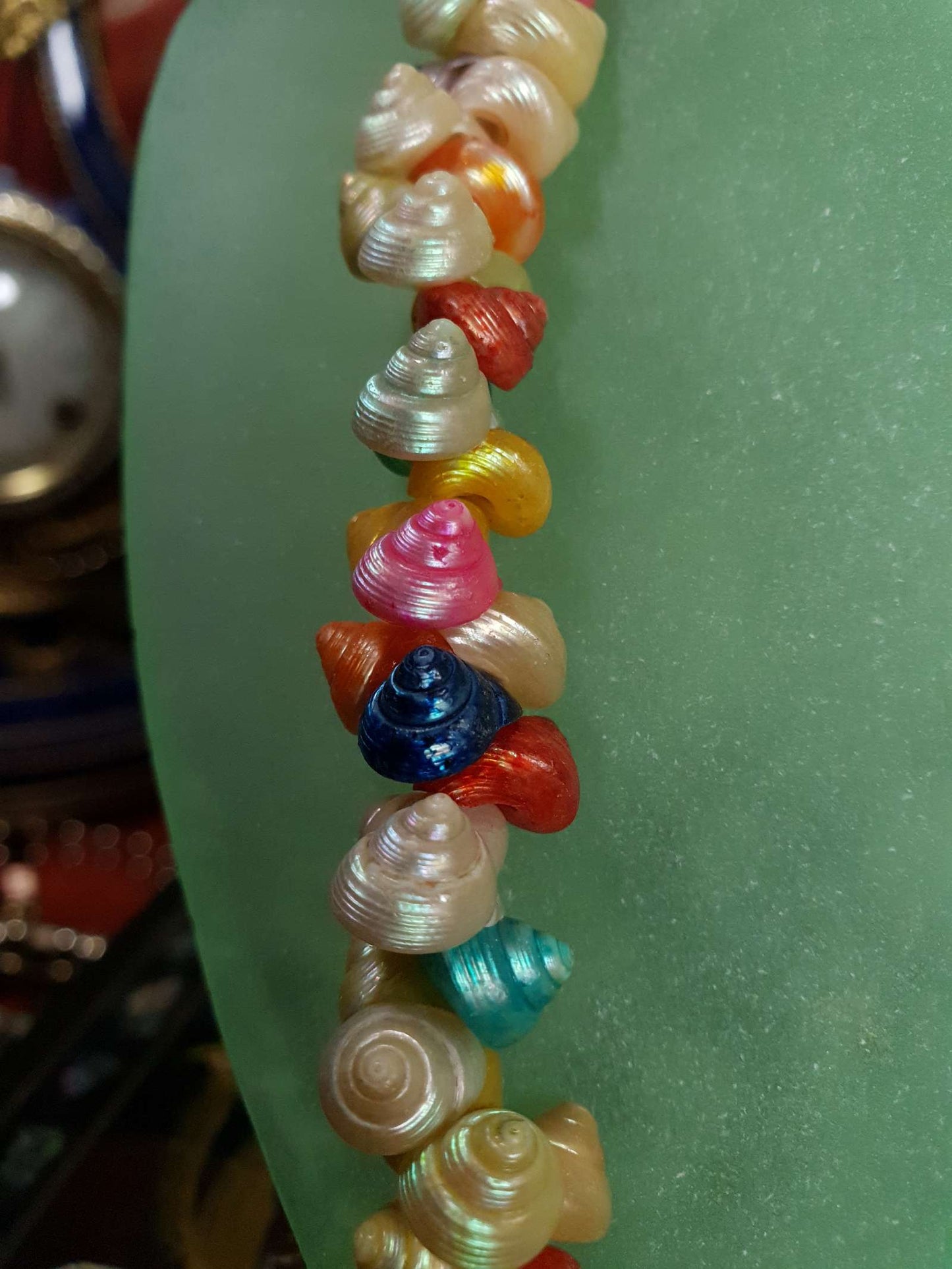 Vintage 1950s Trochus Shell Necklace 19" Iridescent Multi Coloured