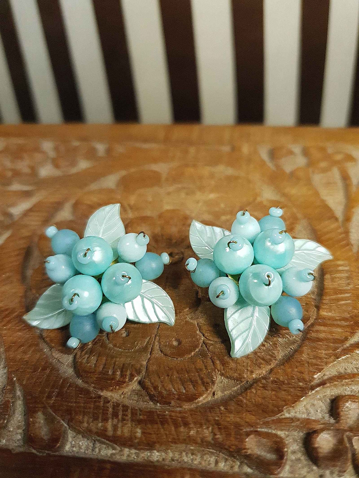 Vintage 1950s Blue Flower Leaf Earrings Retro Clip-Ons Mid-Century