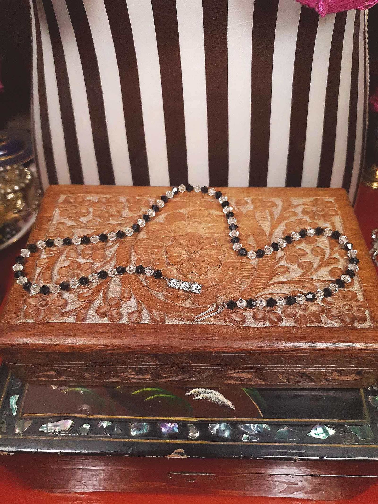 Vintage 1950s Crystal Necklace 18" Rhinestone Clear Black Mid-Century