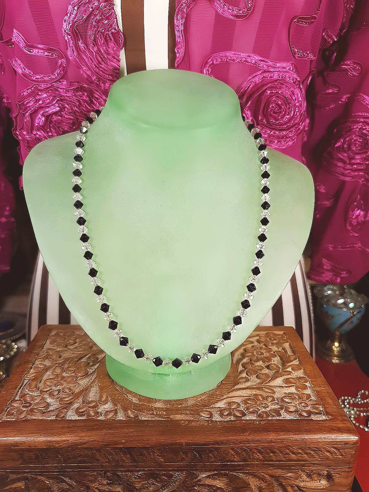 Vintage 1950s Crystal Necklace 18" Rhinestone Clear Black Mid-Century