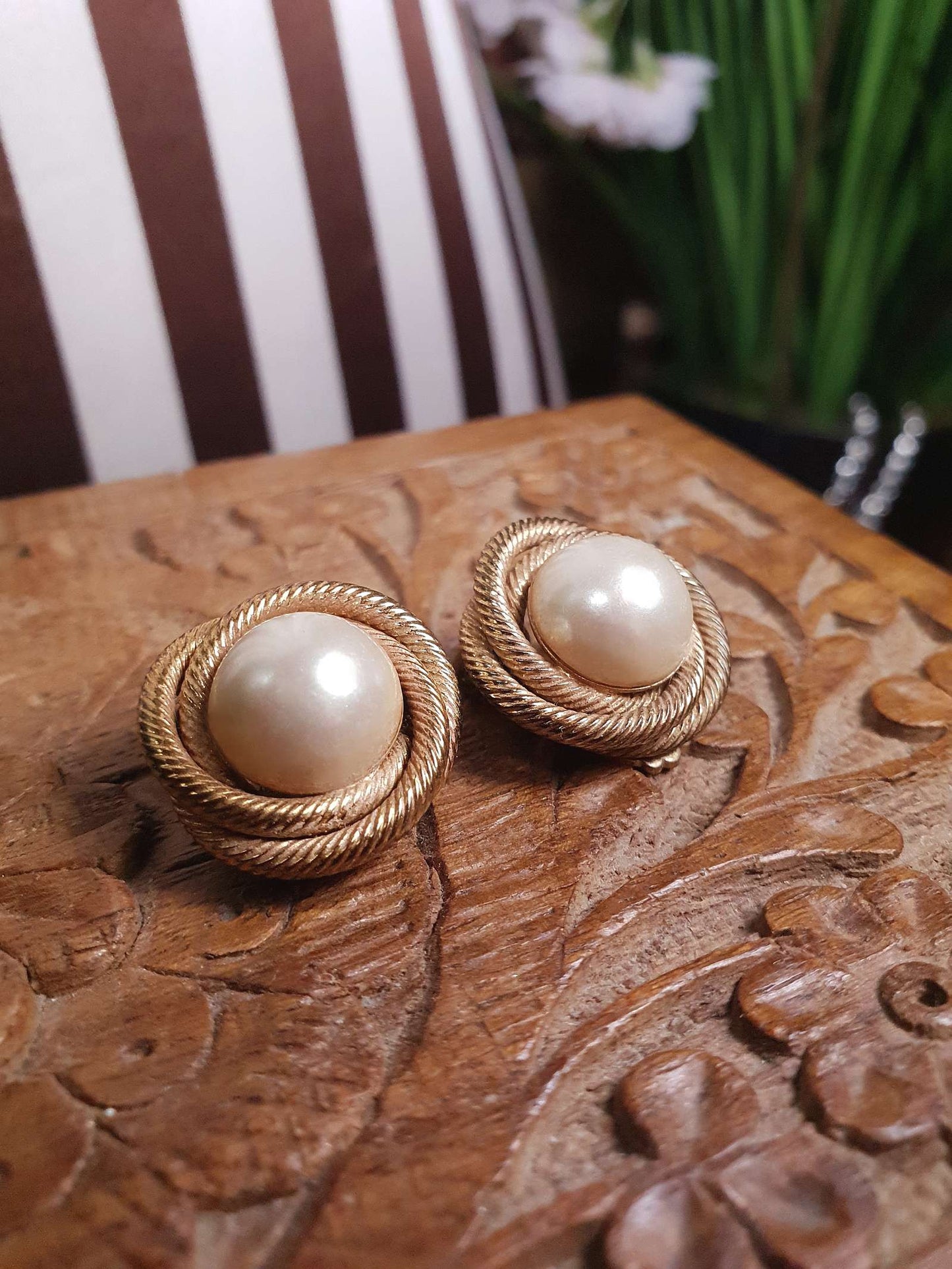 Vintage 1960s Faux Pearl Earrings Rope Design Gold Tone Clip-On Retro