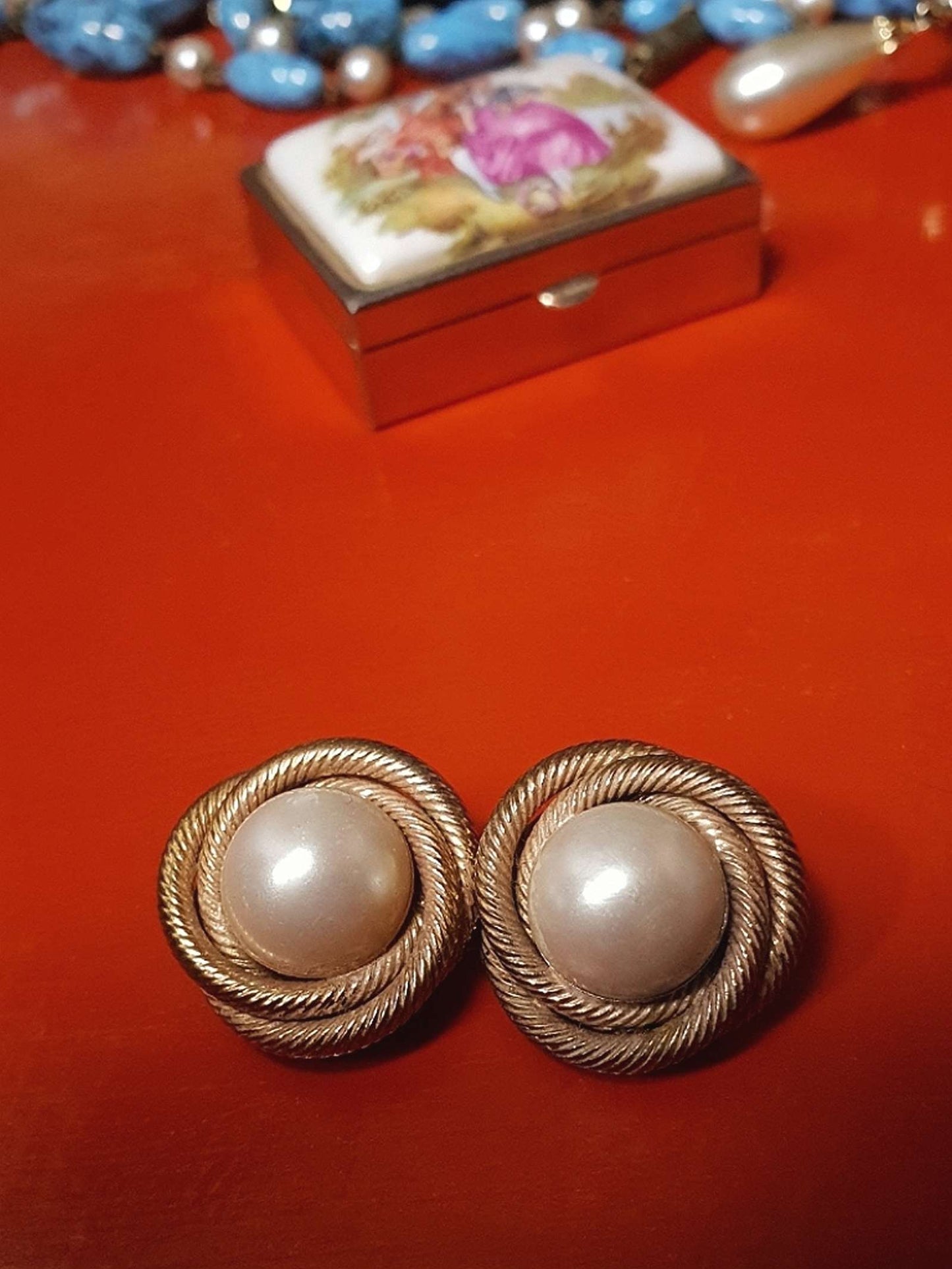 Vintage 1960s Faux Pearl Earrings Rope Design Gold Tone Clip-On Retro