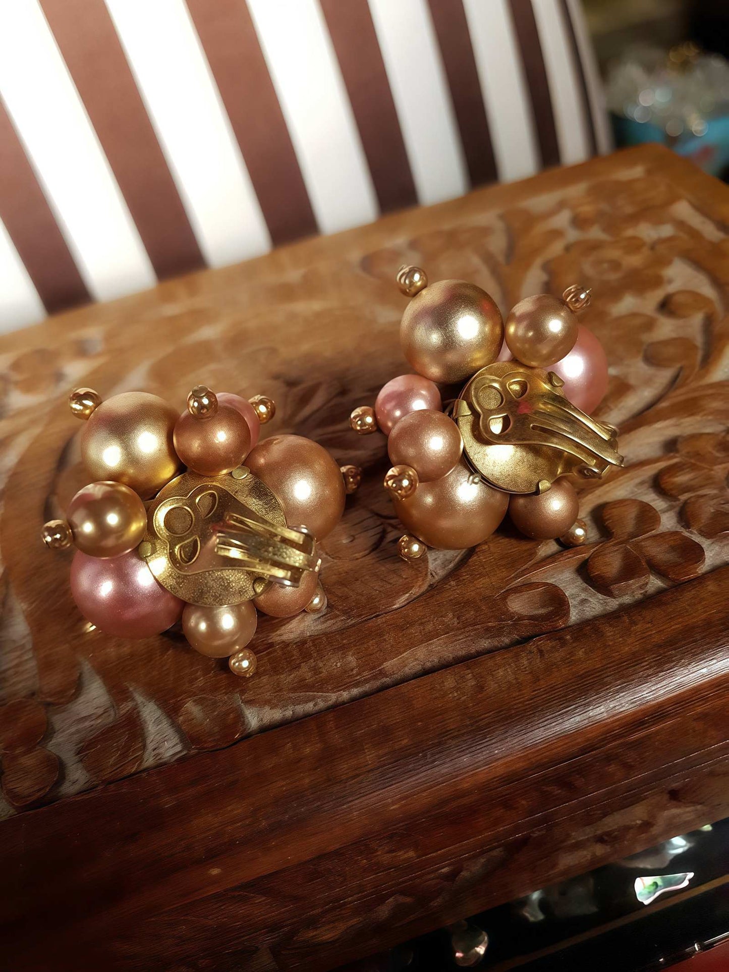 Vintage 1950s Mid Century Earrings Faux Pearl Atomic Sputnik Pink Gold