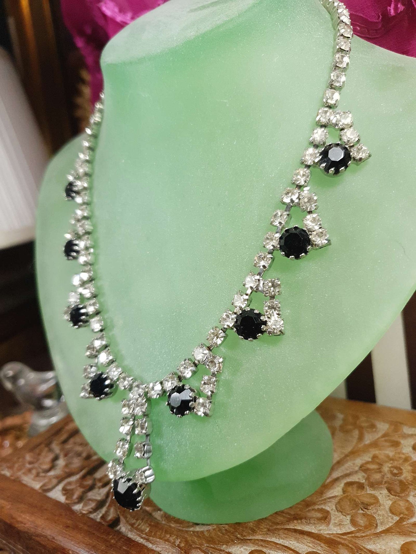 Vintage 1950s Rhinestone Necklace 15.5" Clear Black Mid-Century