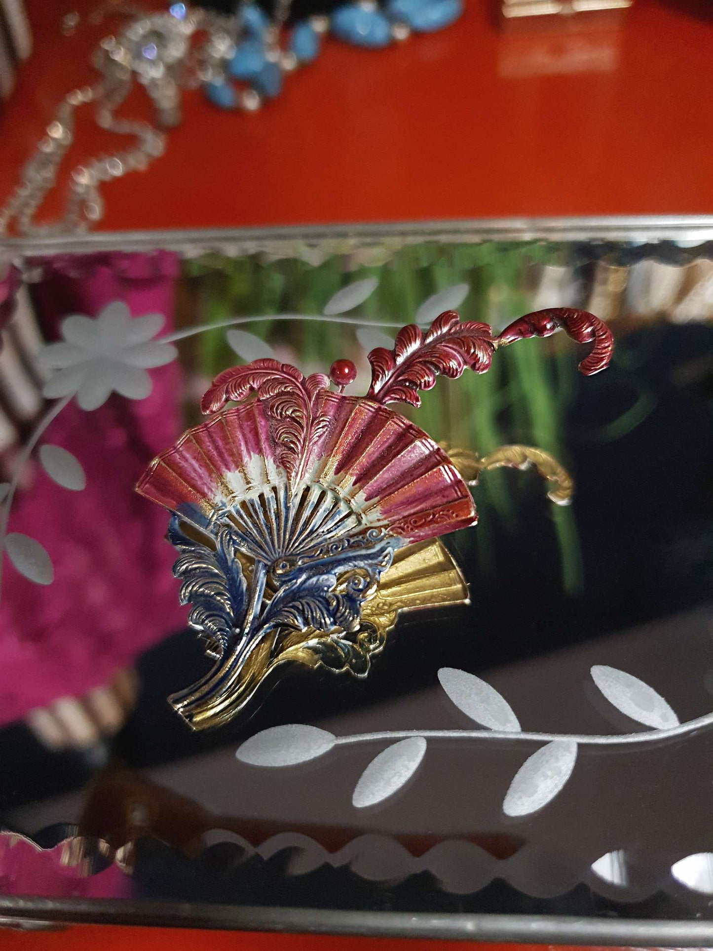 Vintage 1960s Damascene Fan Brooch - RARE