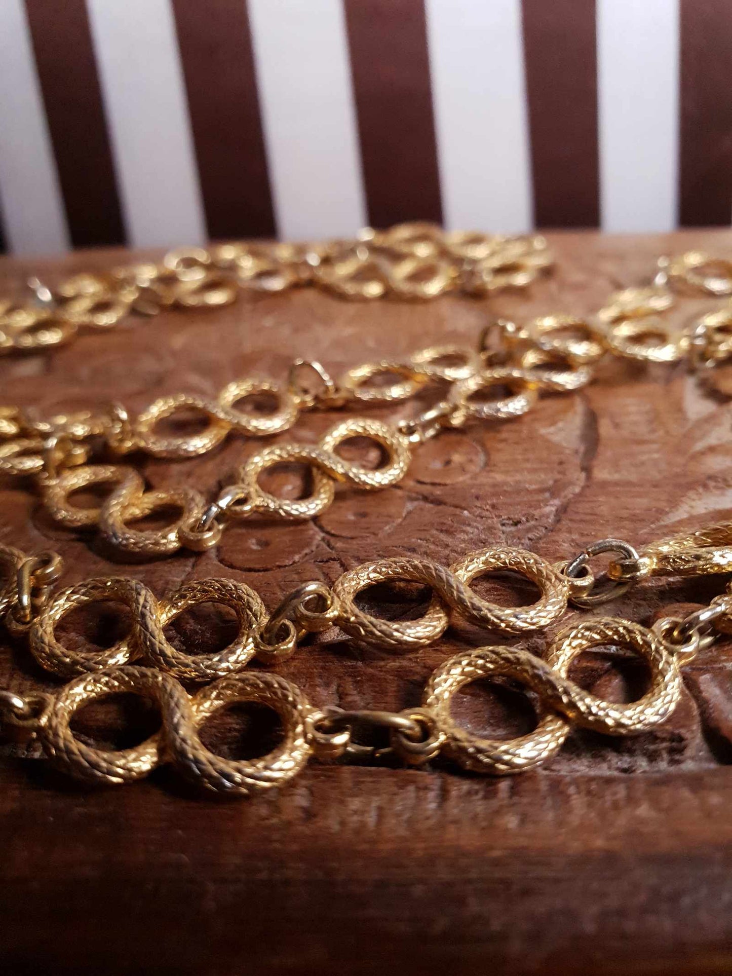 Vintage 1960s Italian Chain Necklace 35" Gold Tone Figure of 8