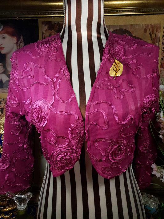 Vintage 1960s Leaf Brooch Gold Tone Classic Retro