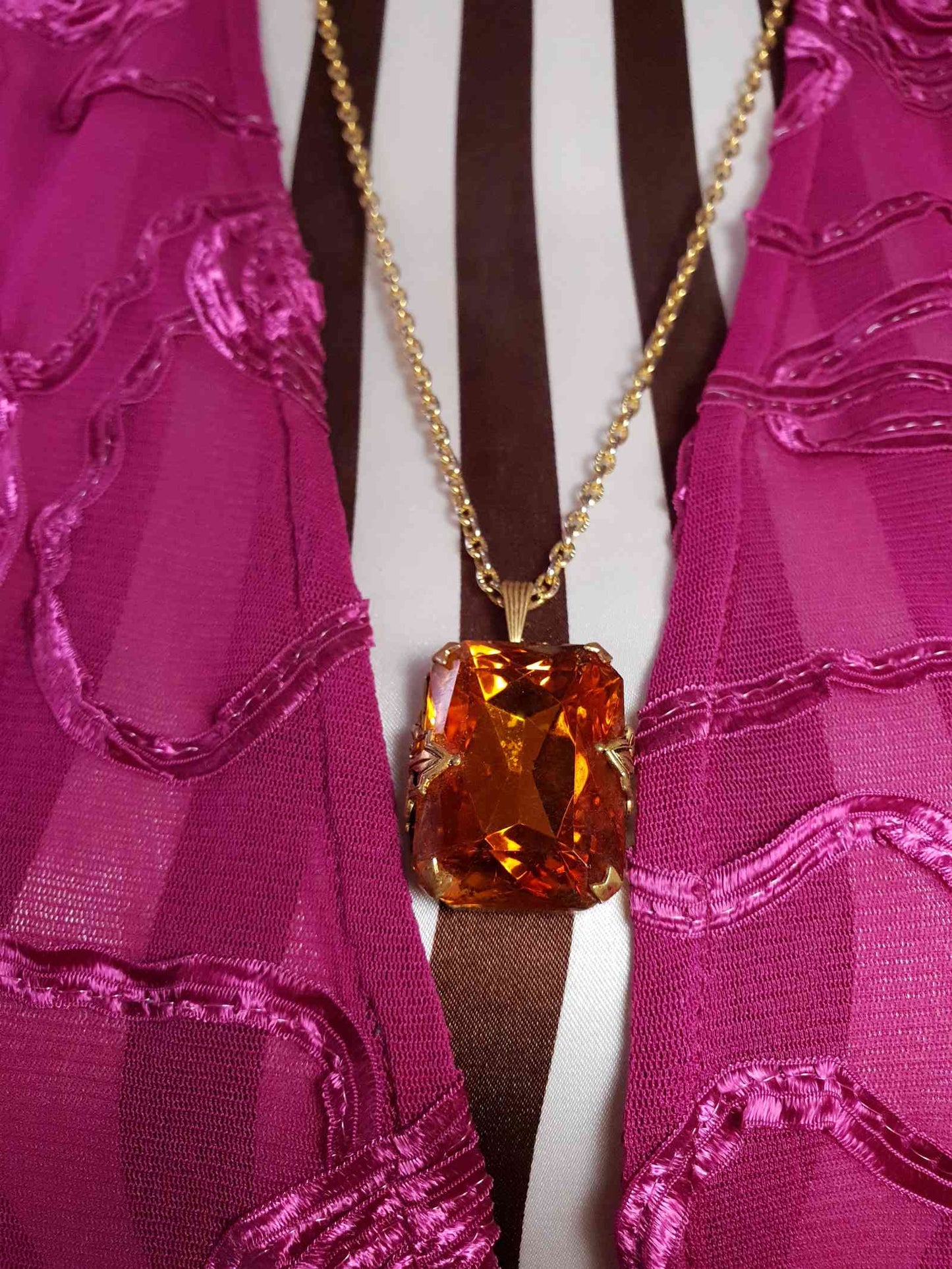 Vintage 1960s Amber Glass Pendant Necklace 24" Rhinestone Gold Tone