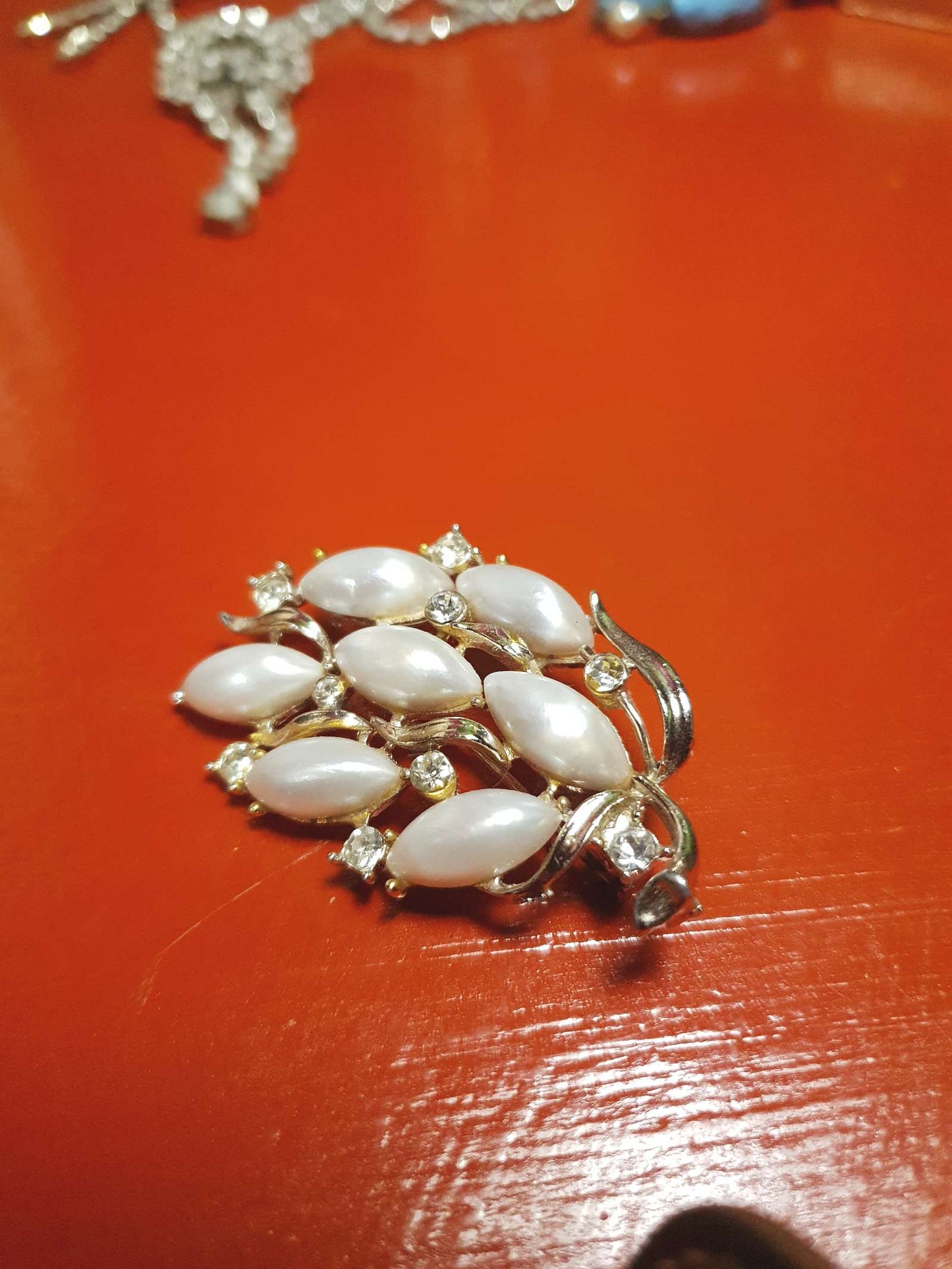 Vintage 1960s Faux Pearl Leaf Brooch Rhinestone Retro