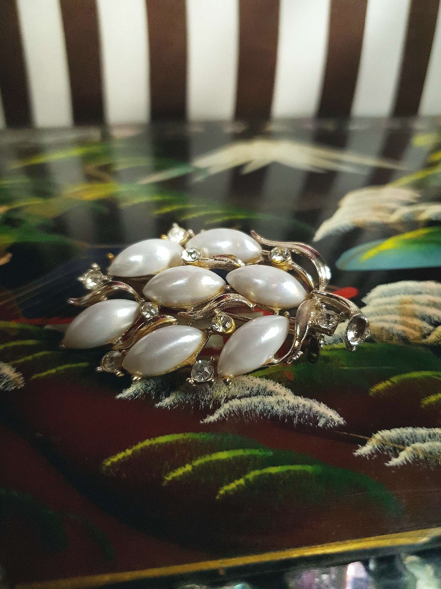 Vintage 1960s Faux Pearl Leaf Brooch Rhinestone Retro