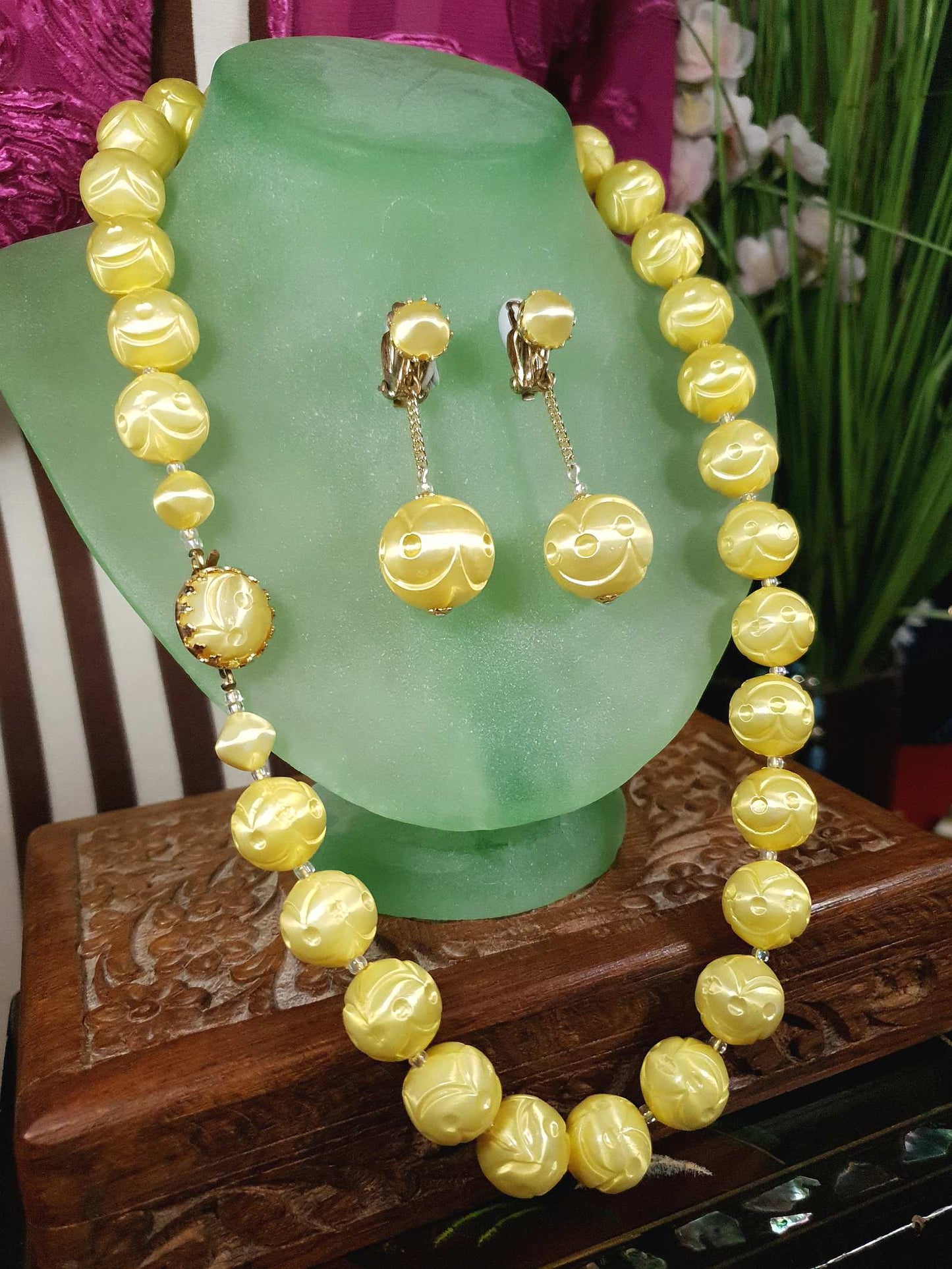 Vintage 1950s Yellow Bead Necklace Earrings Set Demi Parure - Signed Japan