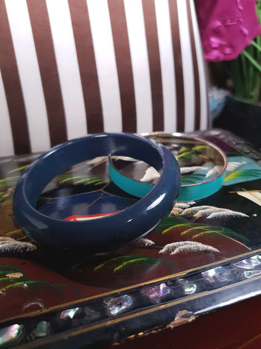 Vintage 1970s Blue Bangle Bracelet Set Retro