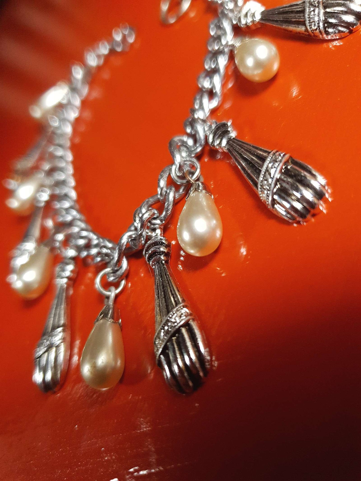 Vintage 1970s Charm Bracelet Teardrop Pearl Silver Tone