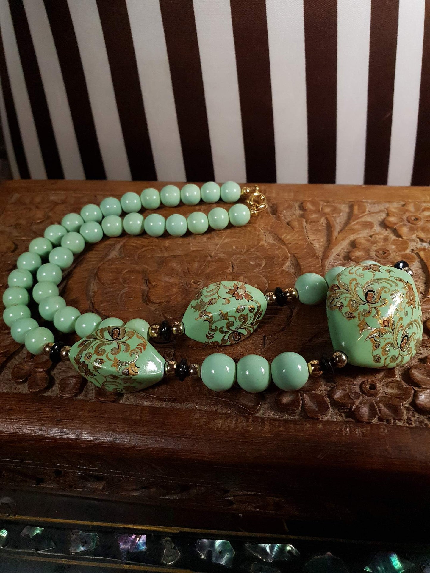 Vintage 70s Boho Necklace 19" Pale Green Bohemian Turquoise Hand Painted