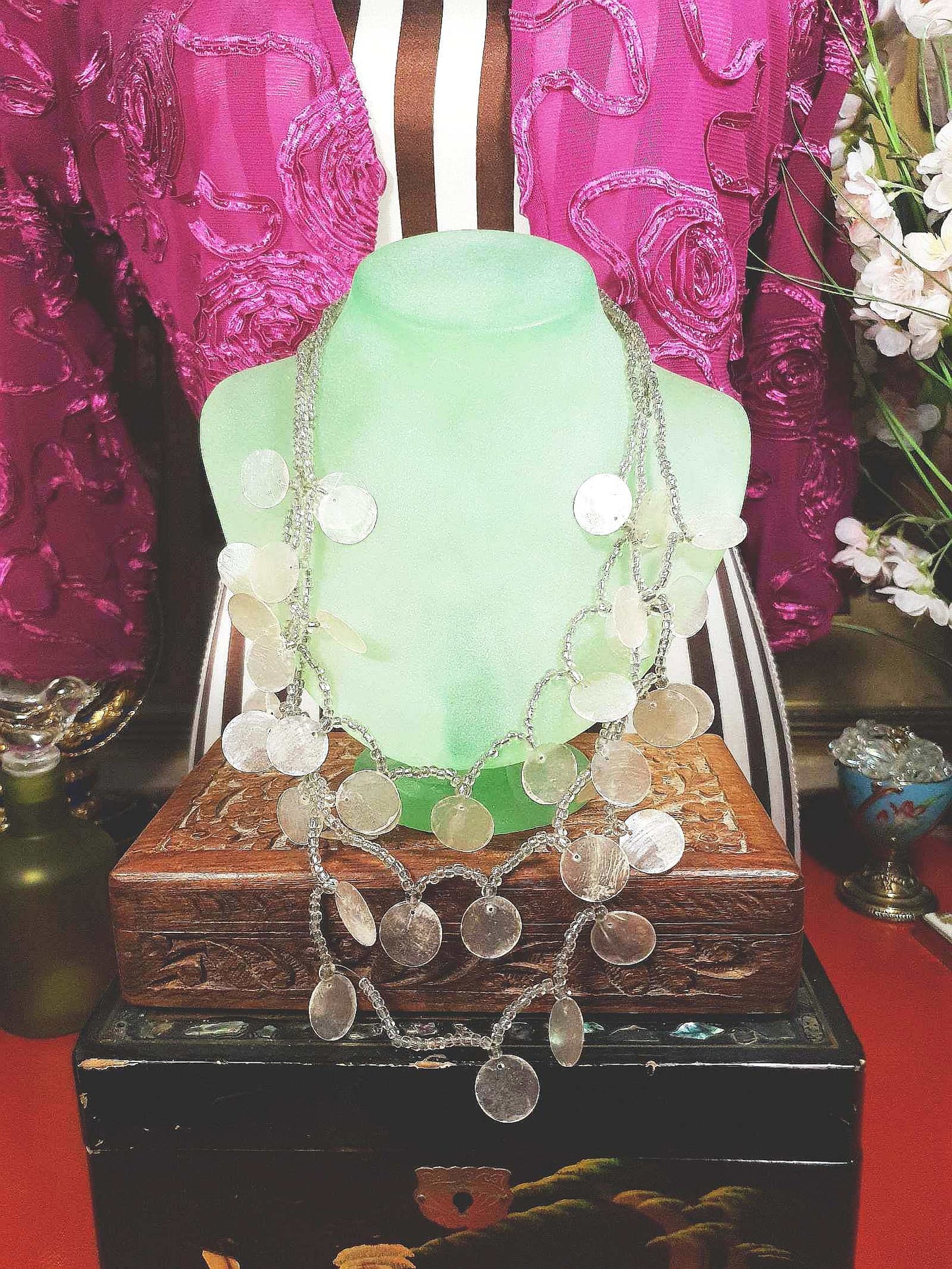 Vintage Boho Shell Statement Necklace Layered 1970s Bohemian Retro 25.5"