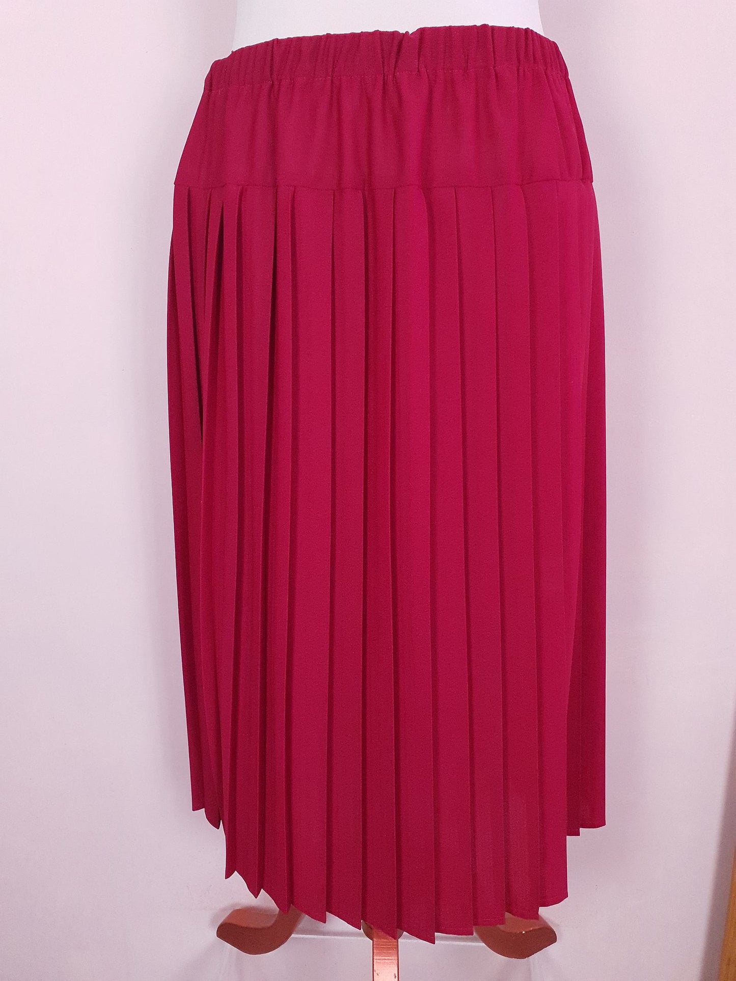 Vintage 1970s Red Pleated Skirt Midi Size 14 Retro 70s