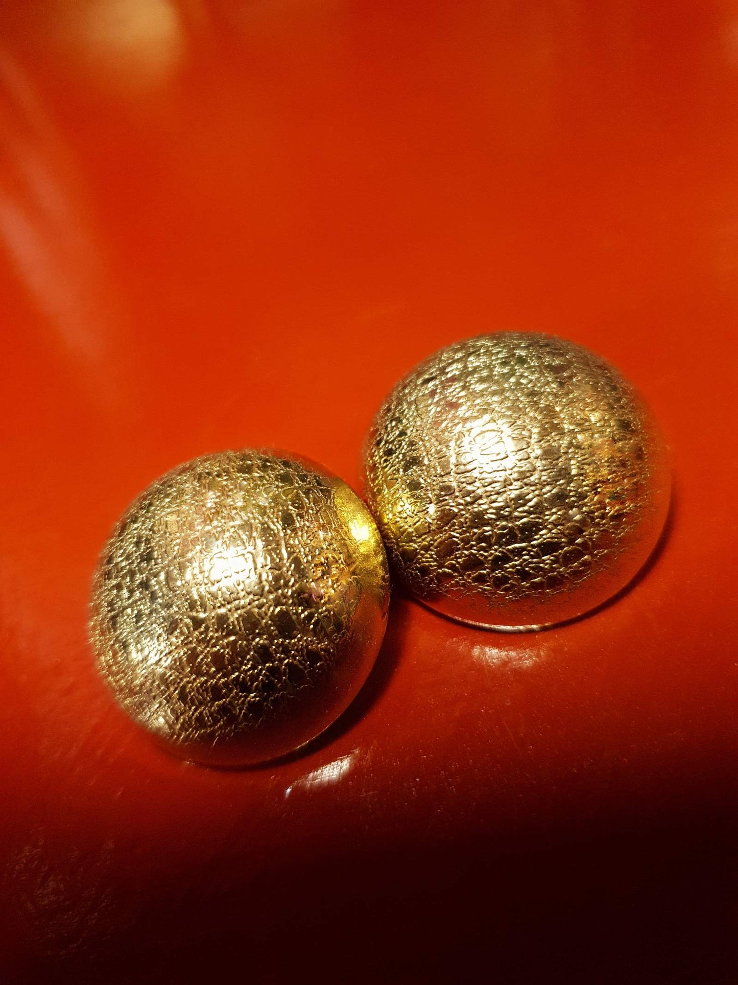 Vintage 1980s Dome Earrings Gold Tone Clip-On Textured Retro